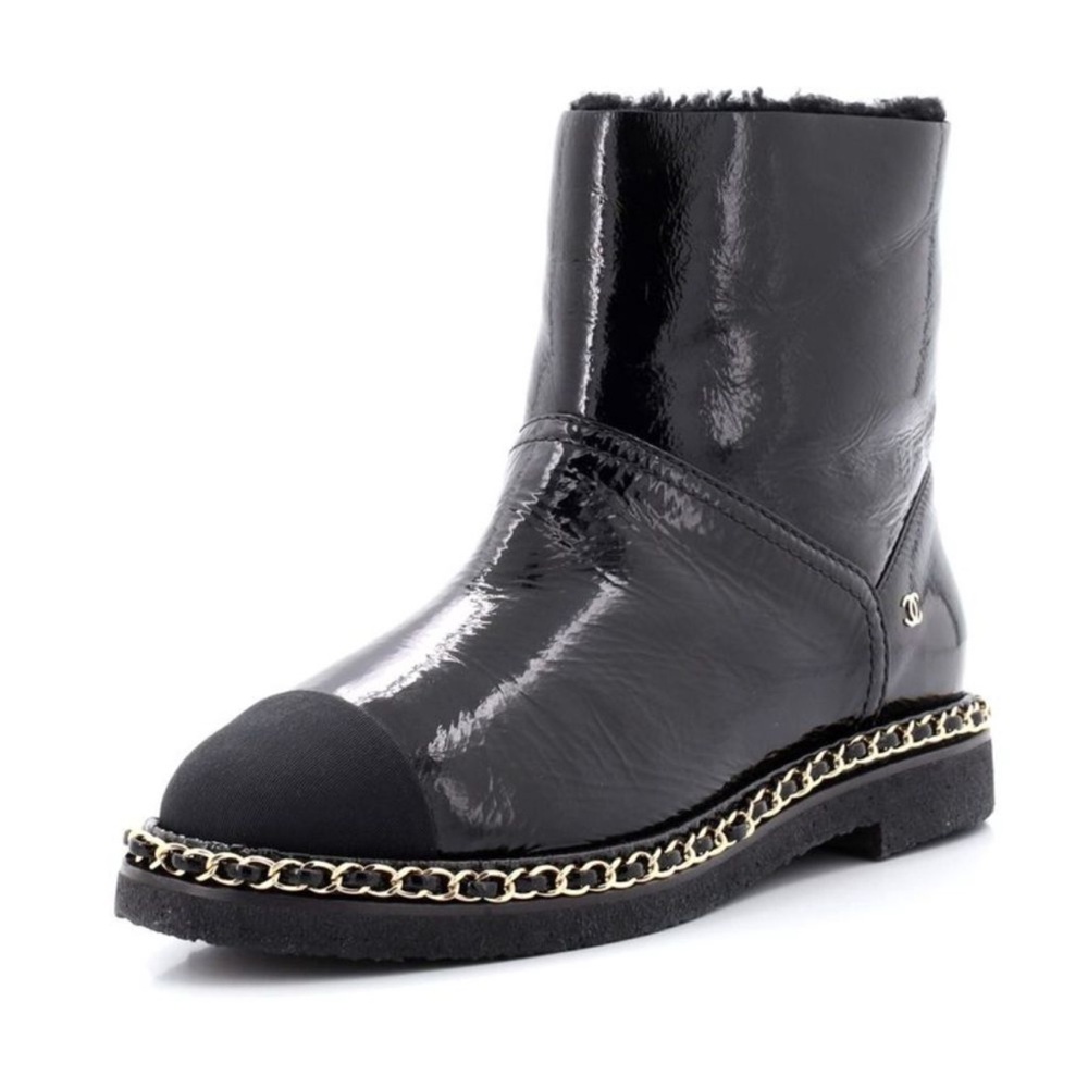 NIB Chanel Chain Around Cap Toe Ankle Boots Crumpled Calfskin & Shearling 41.5